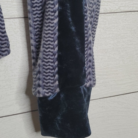 👉2 /20-VERA WANG | SWEATER - Picture 4 of 7